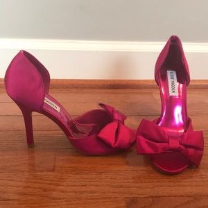 Steve Madden pink heels with bow 8.5